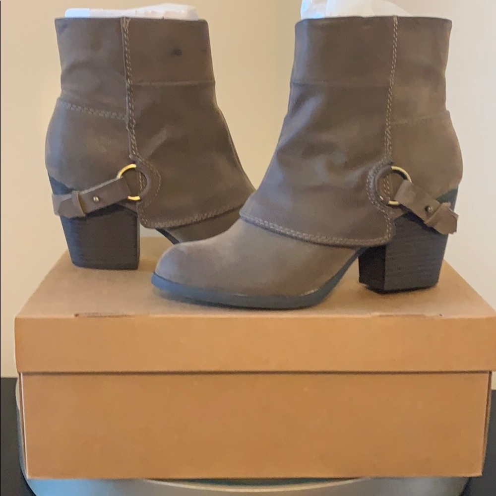 Fergalicious Women'S Liza